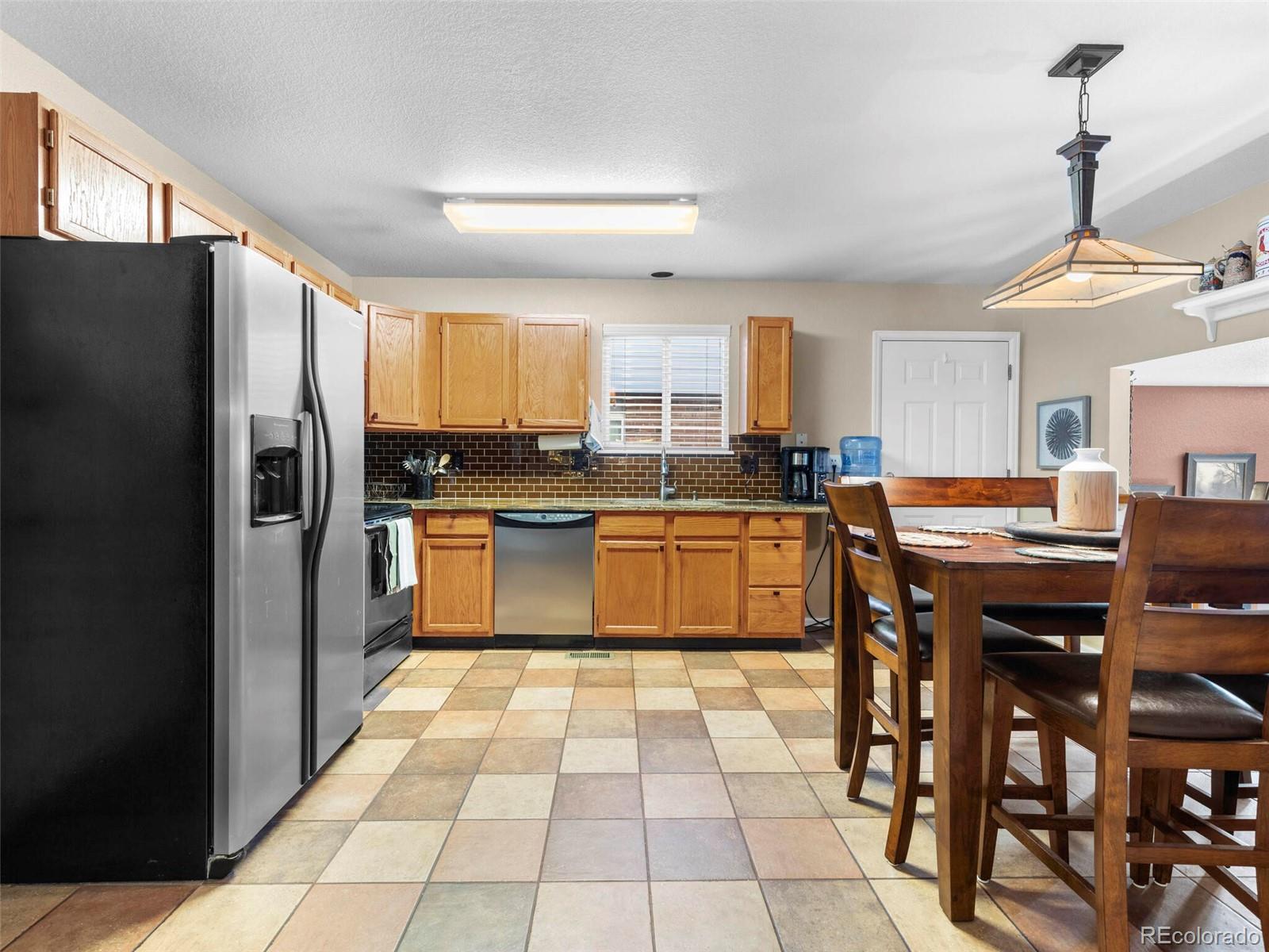 704 W 116th Avenue