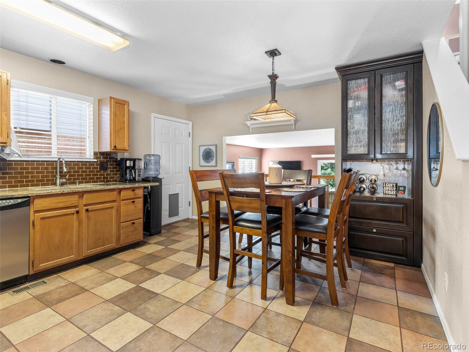 704 W 116th Avenue
