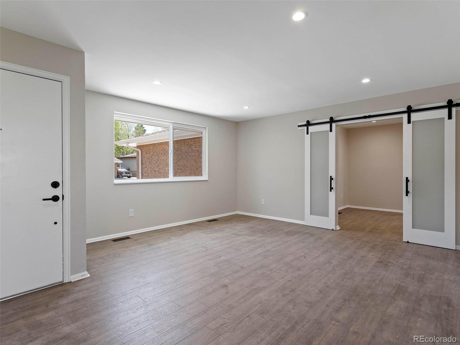 1246 S Routt Way