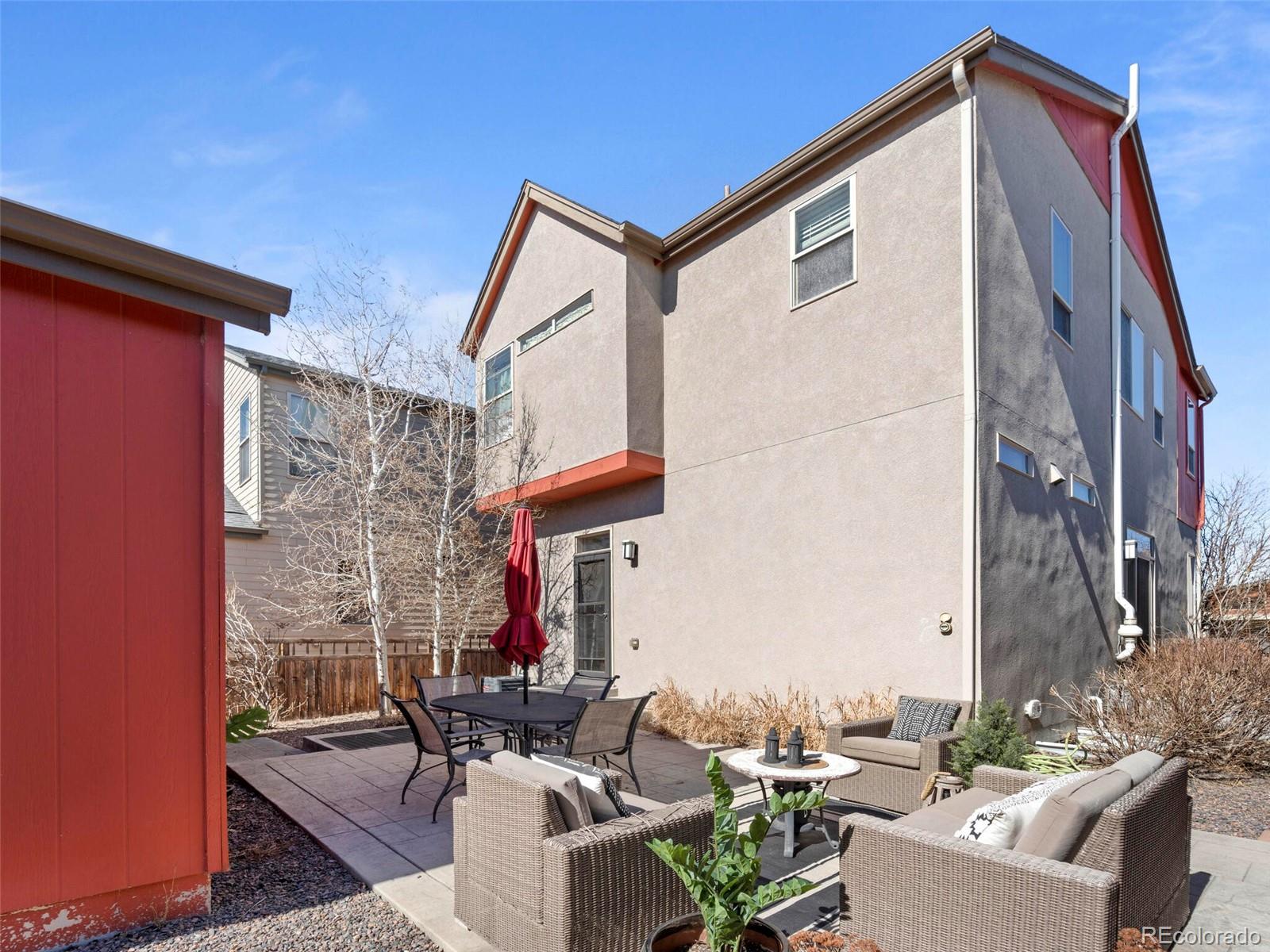 3049 Spruce Street