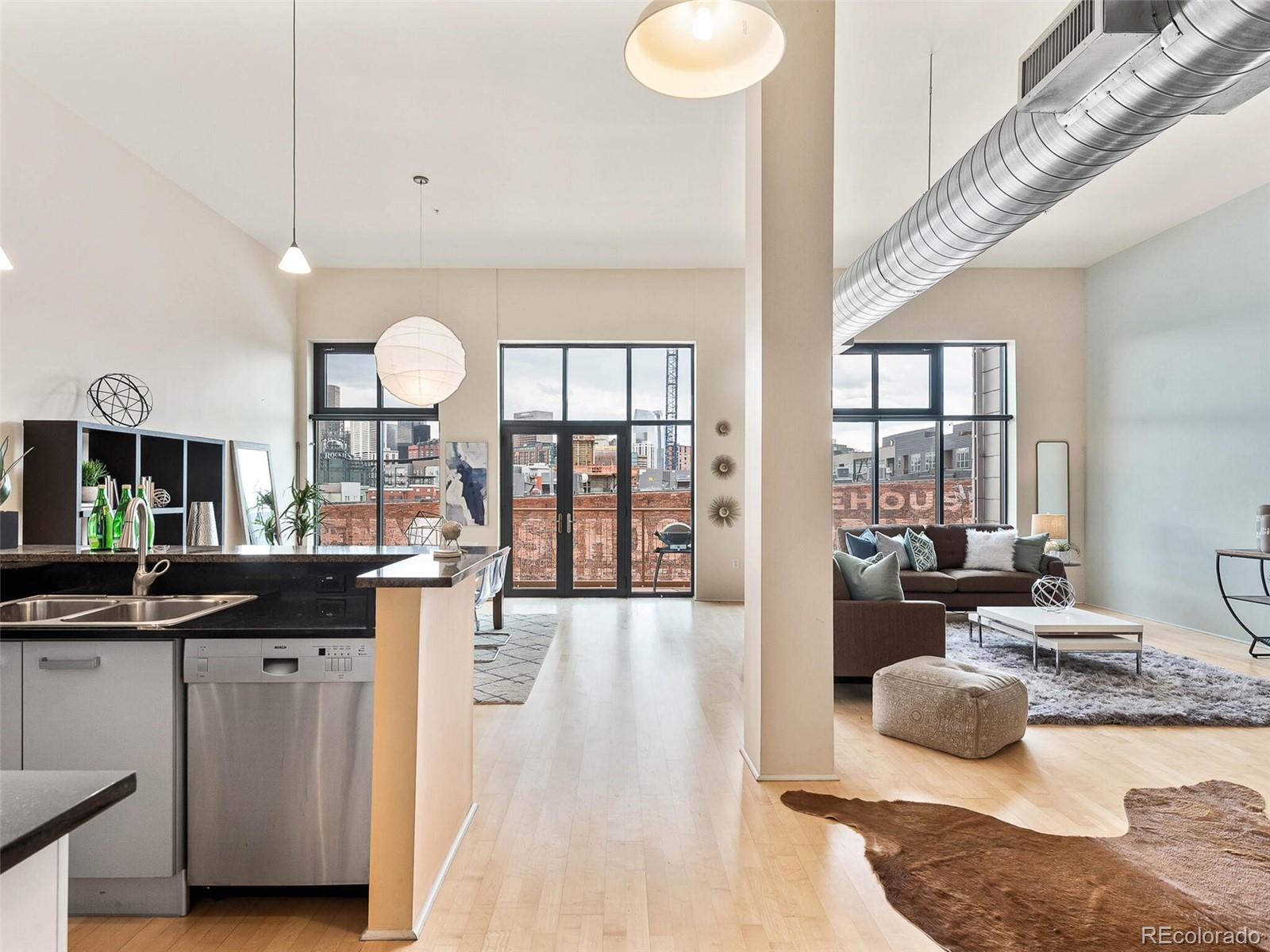 3100 Huron Street Unit: 4B