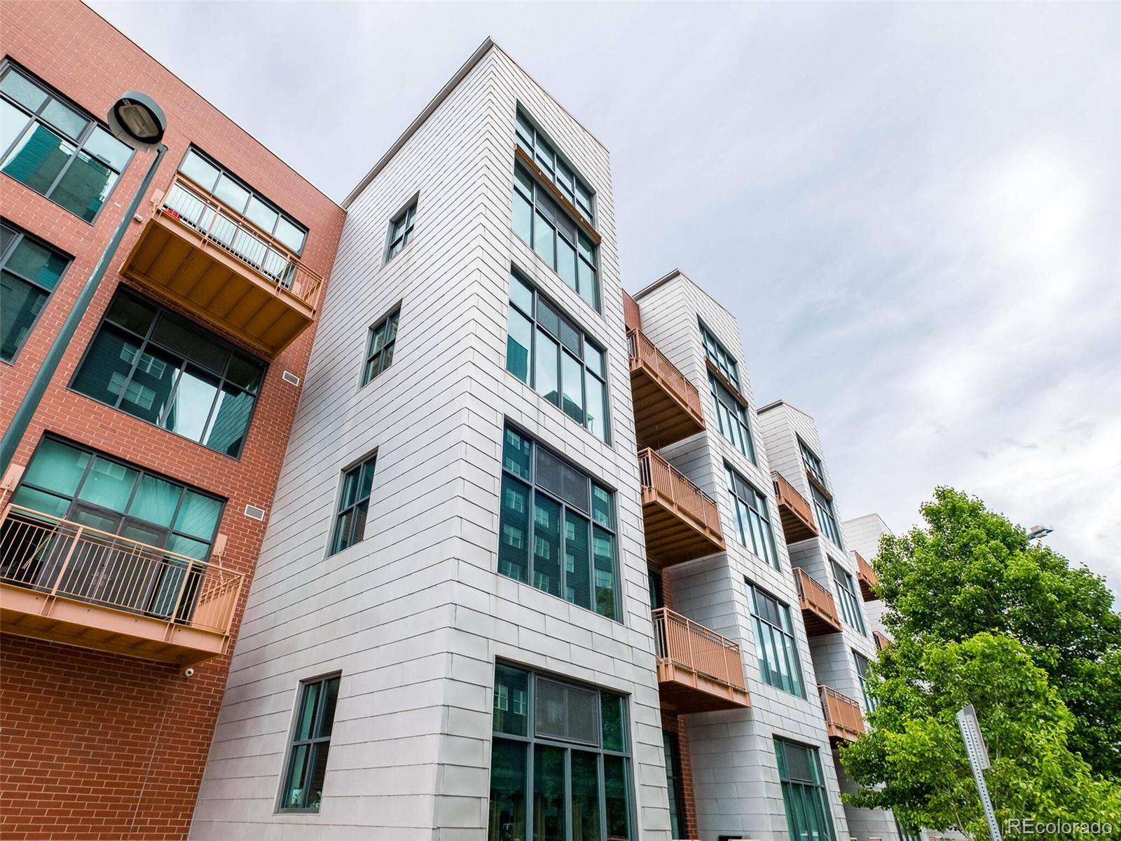 3100 Huron Street Unit: 4B
