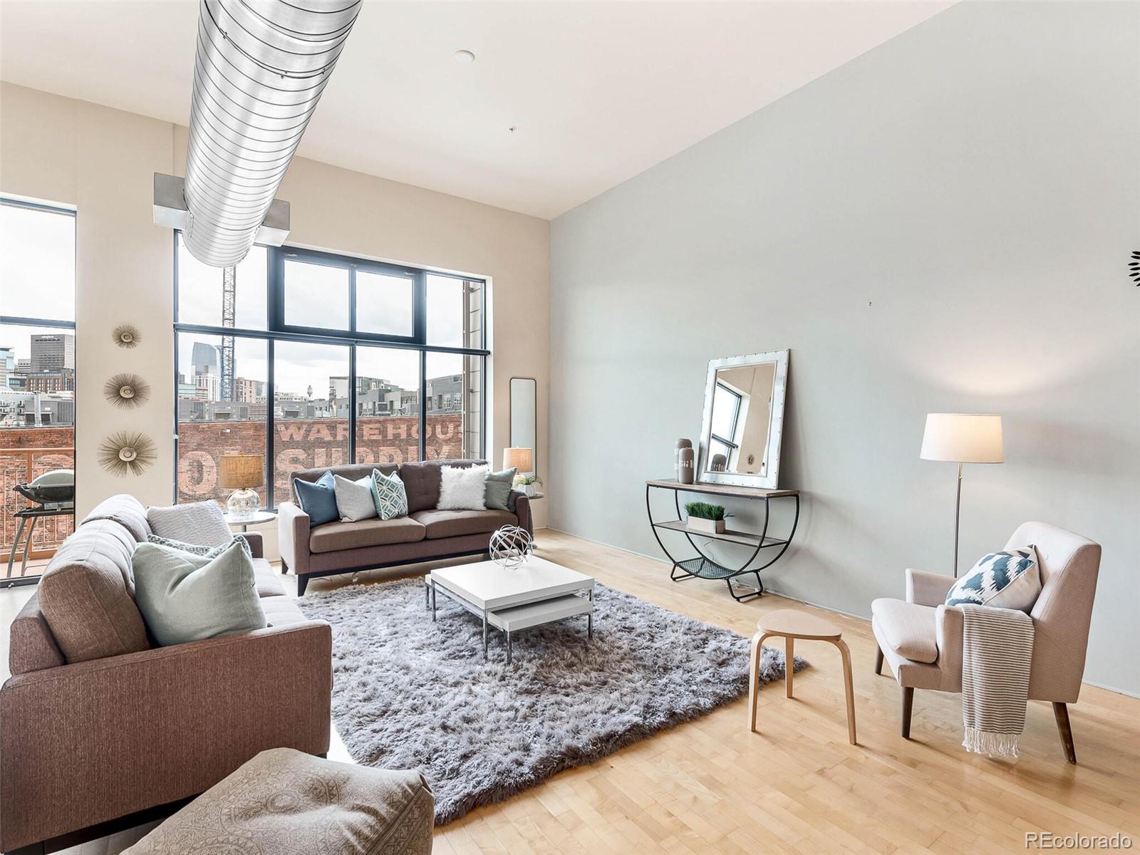 3100 Huron Street Unit: 4B
