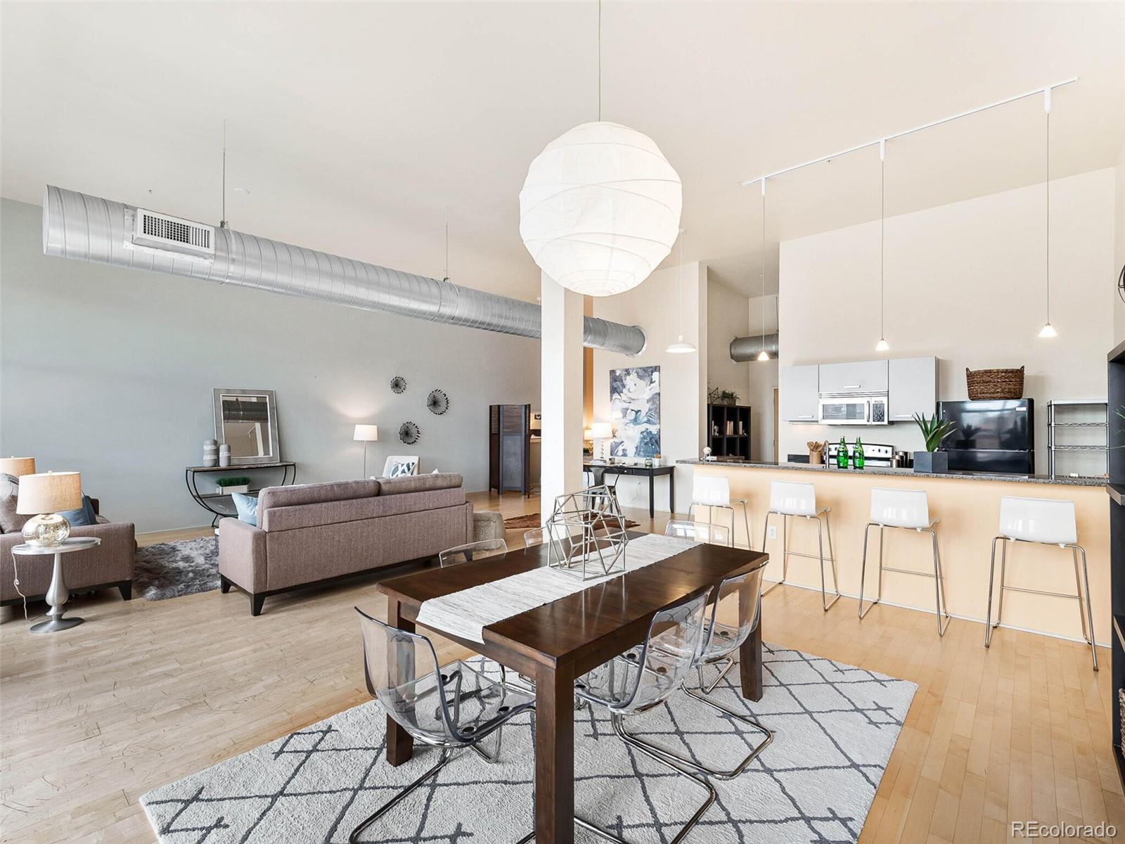 3100 Huron Street Unit: 4B