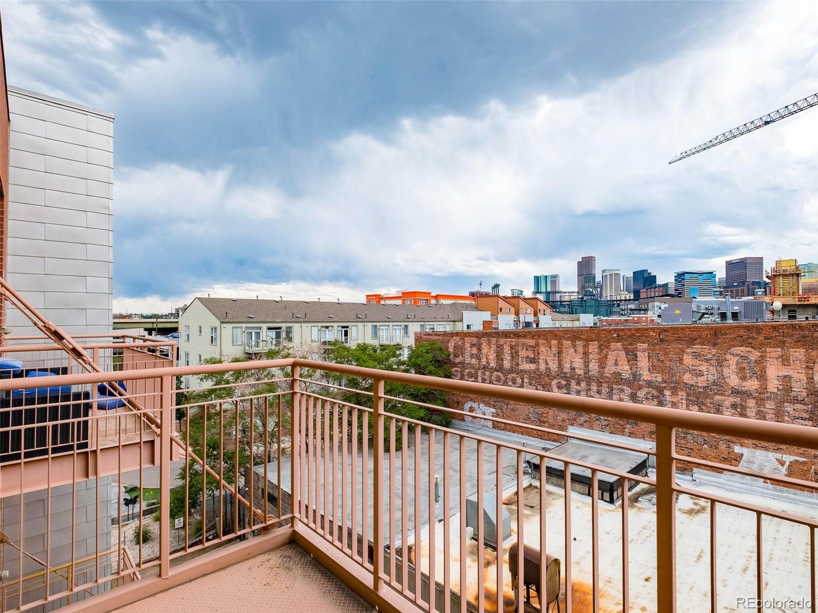 3100 Huron Street Unit: 4B