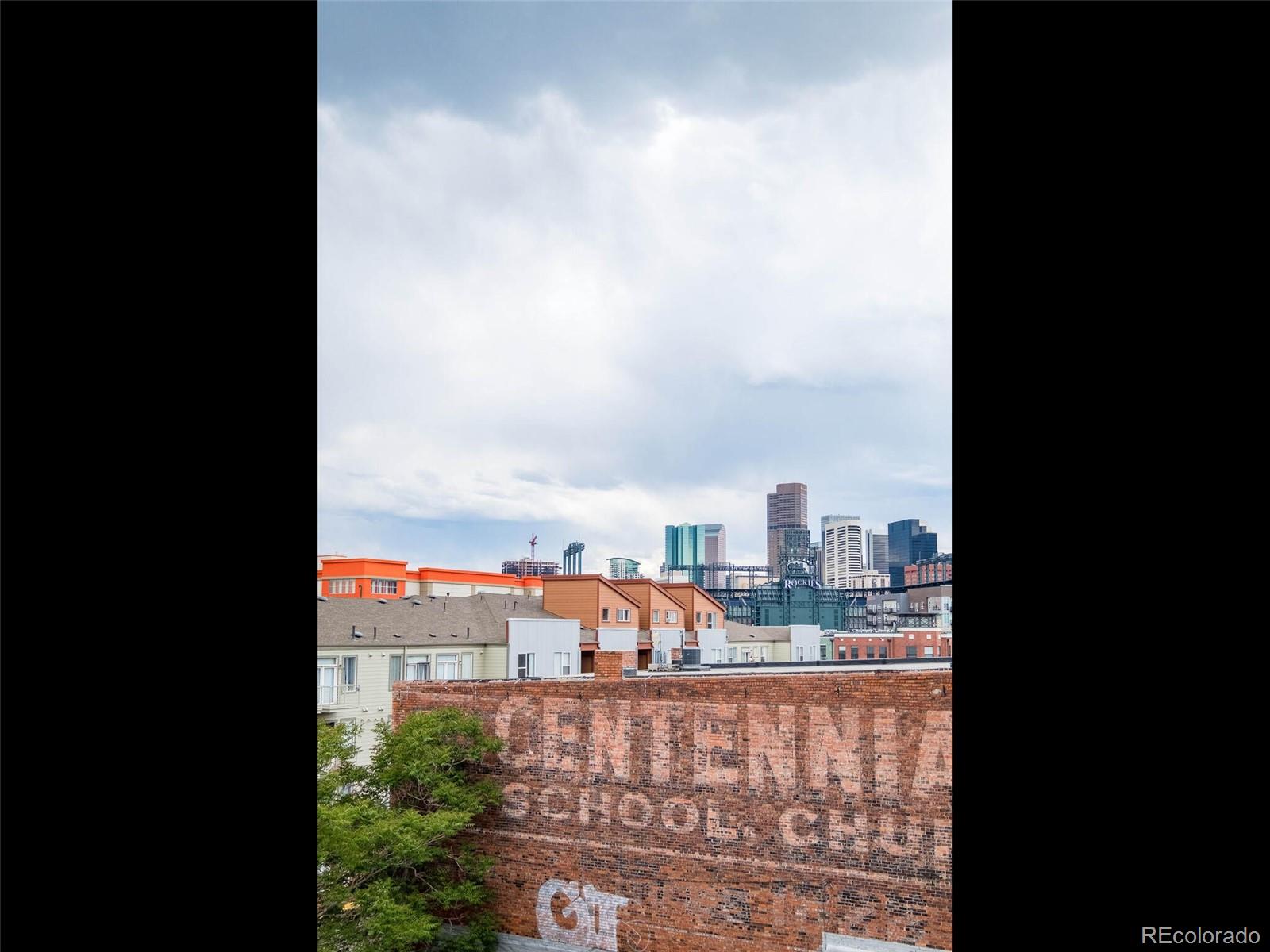 3100 Huron Street Unit: 4B