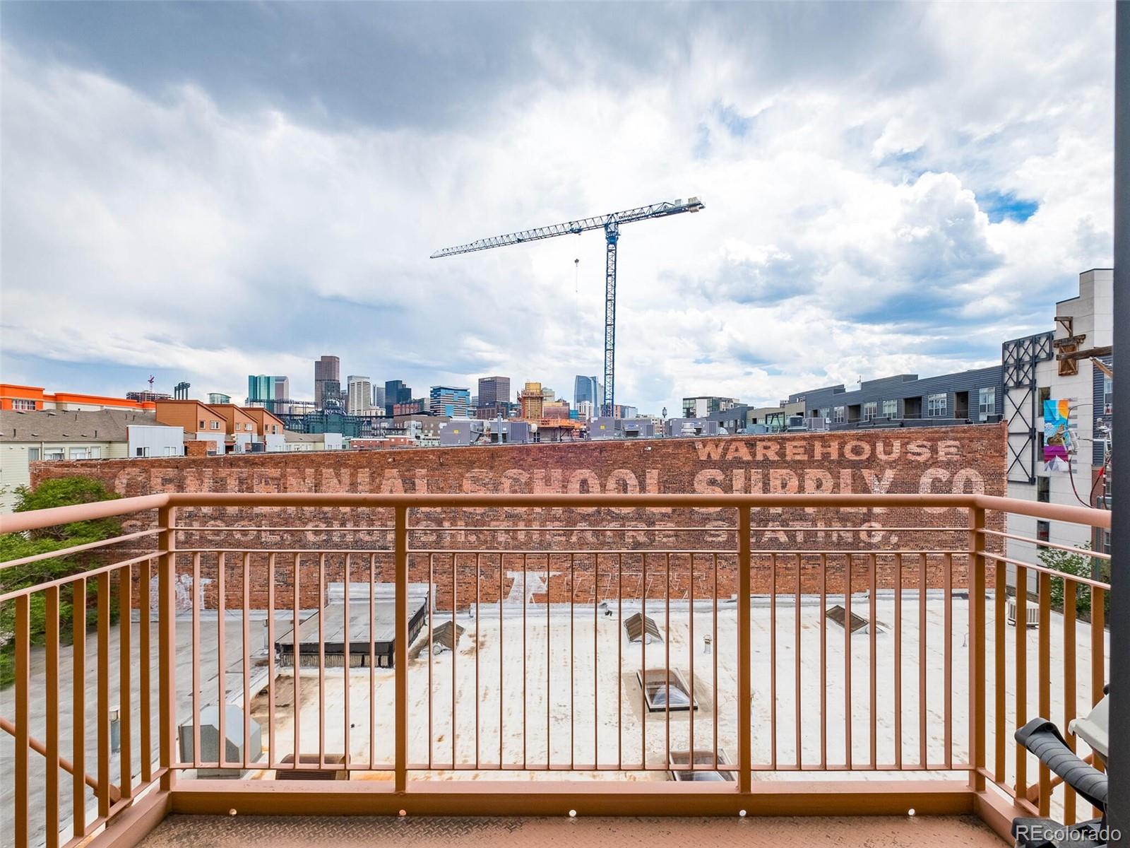 3100 Huron Street Unit: 4B