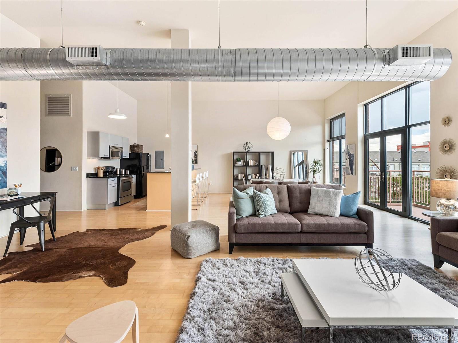 3100 Huron Street Unit: 4B