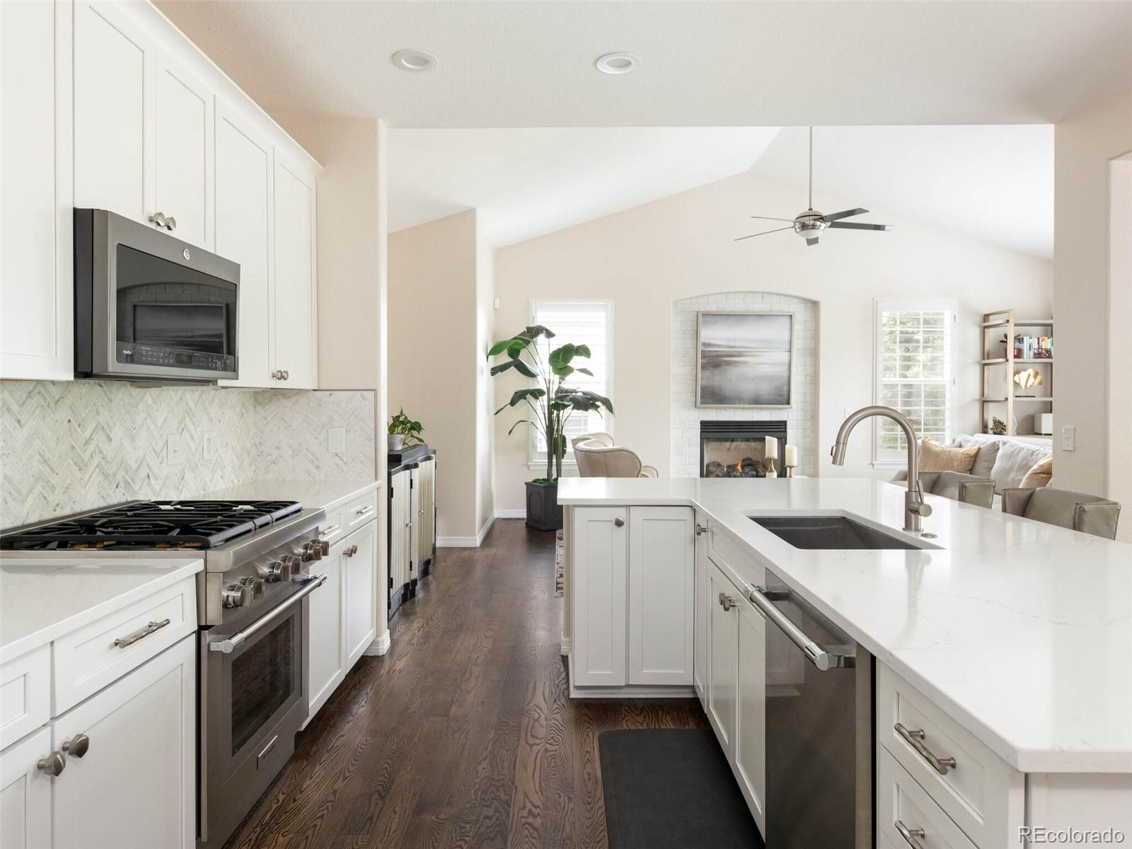 4545 S Monaco Street Unit: 126