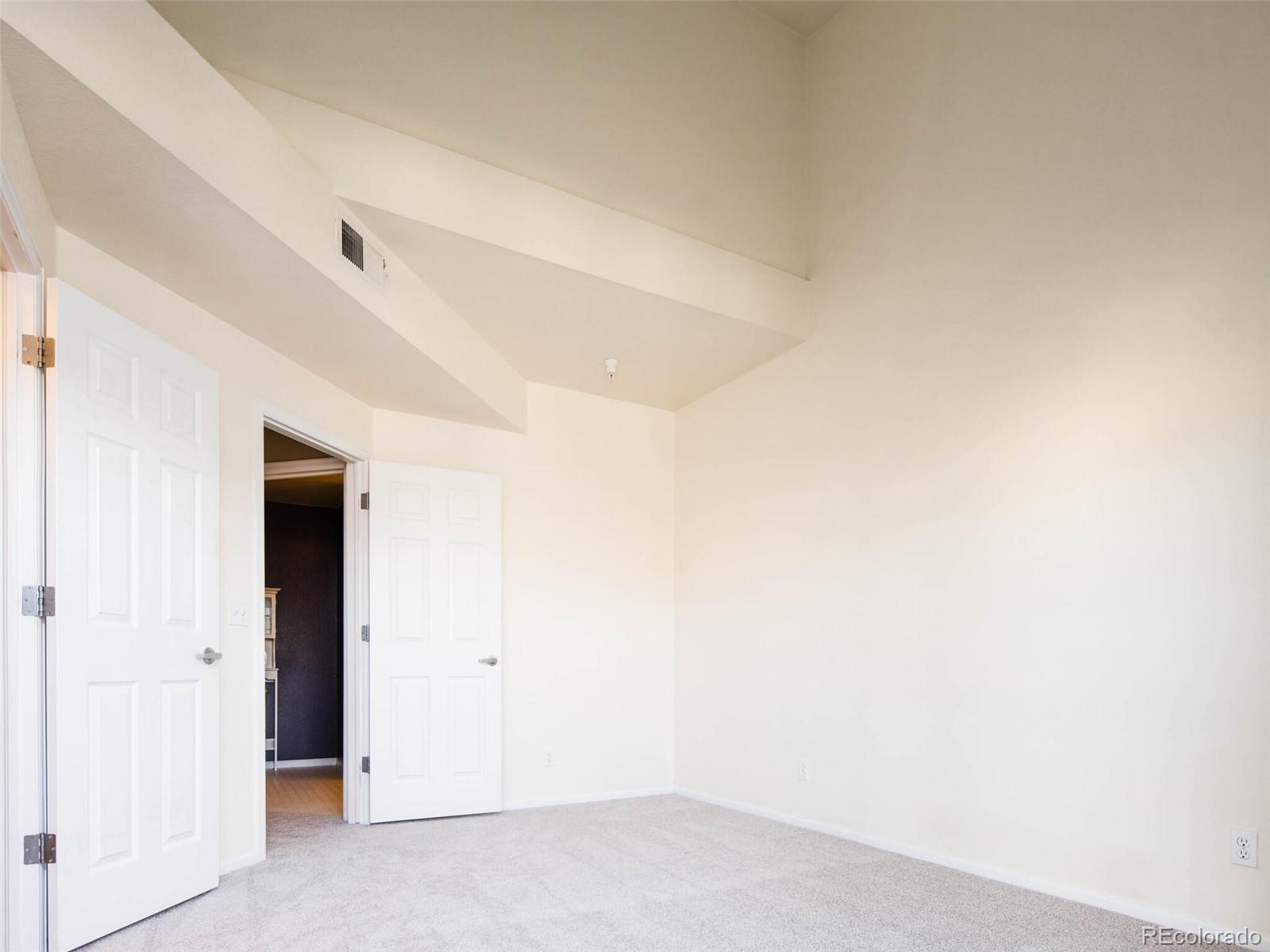 9481 E Mansfield Avenue Unit: 306