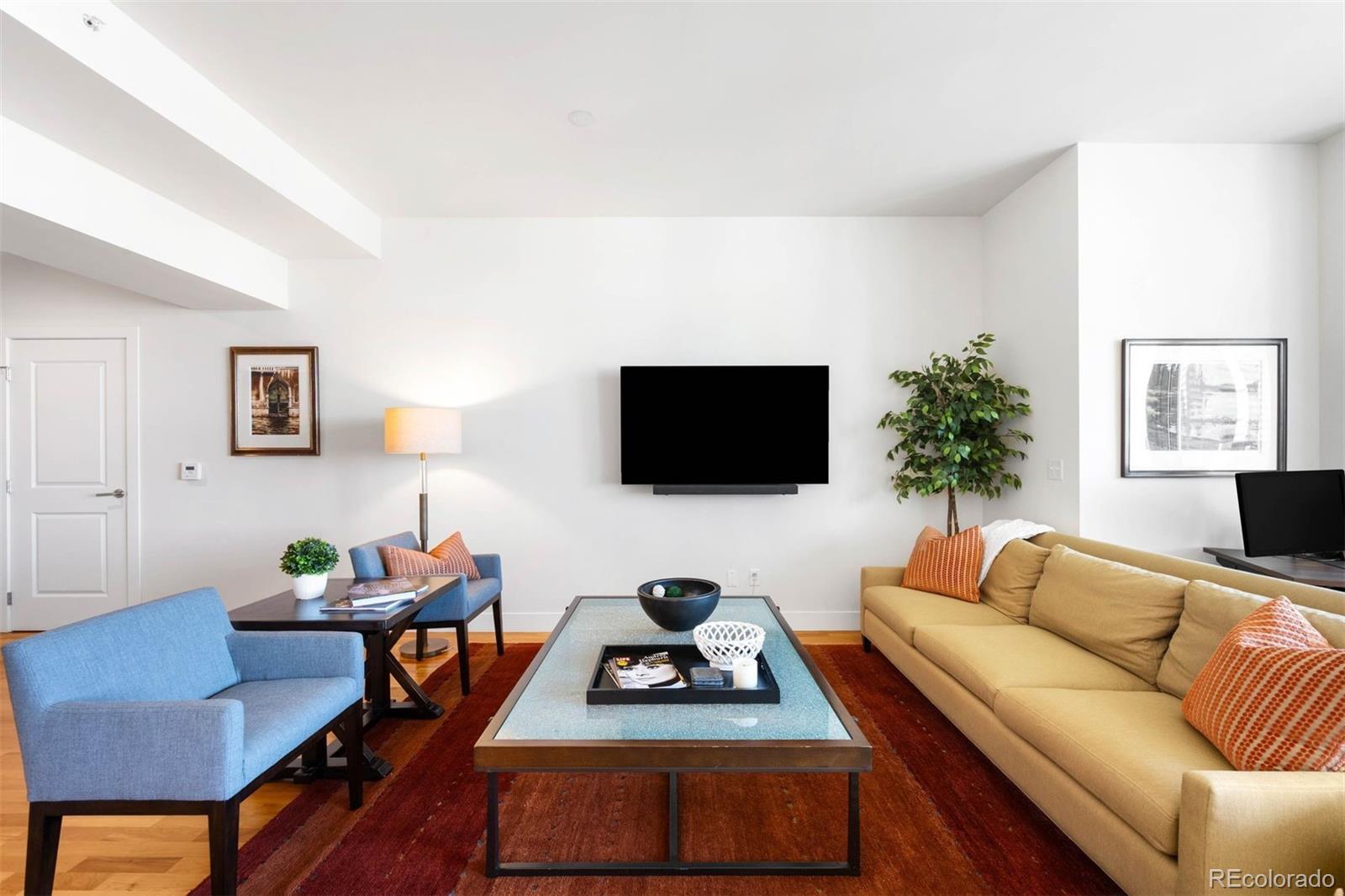 2001 Lincoln Street Unit: 1723