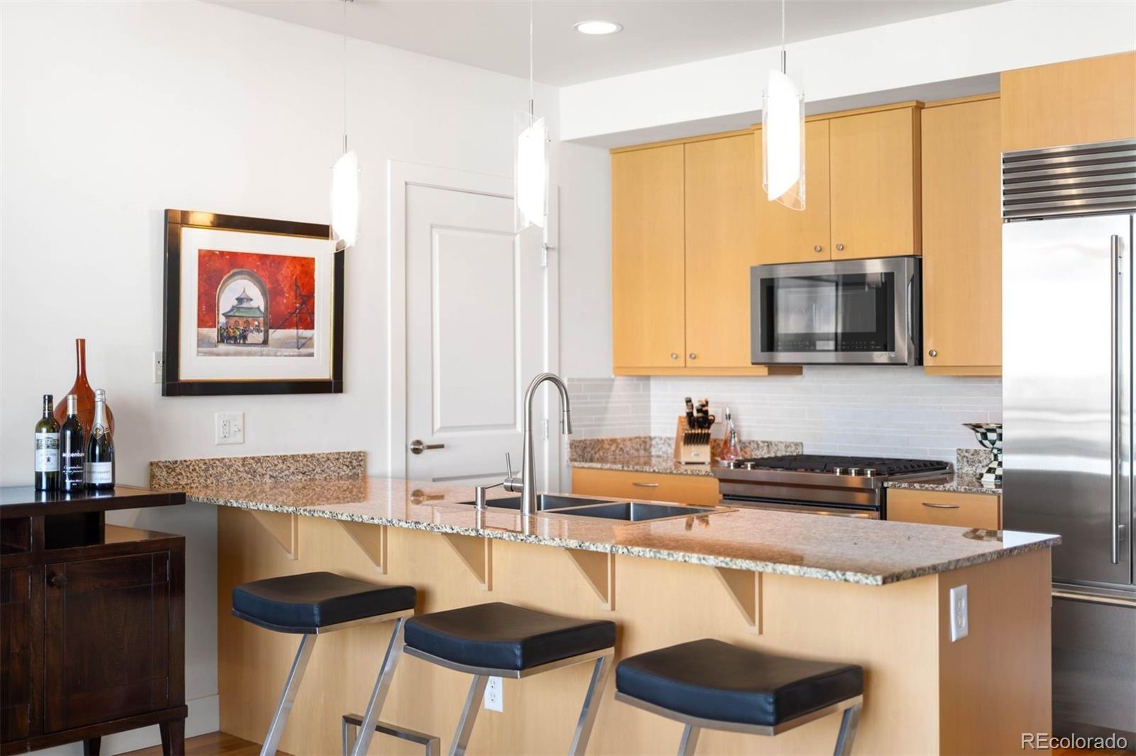 2001 Lincoln Street Unit: 1723