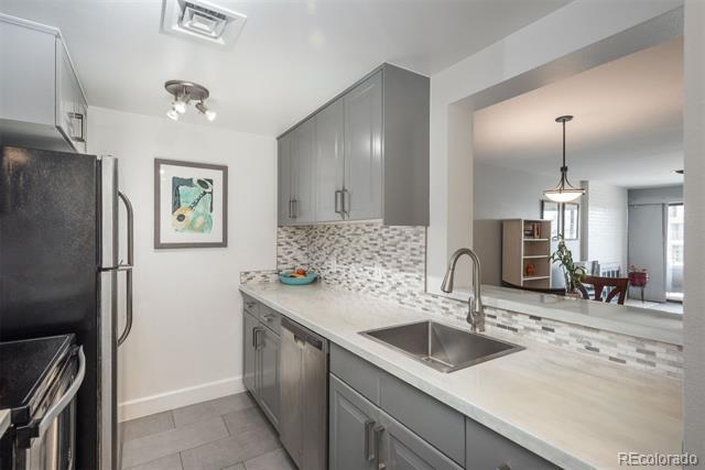 800 N Pearl Street Unit: 707