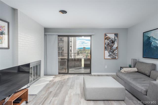 800 N Pearl Street Unit: 707
