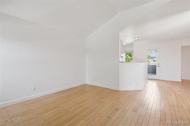 11 W Ellsworth Avenue Unit: 22