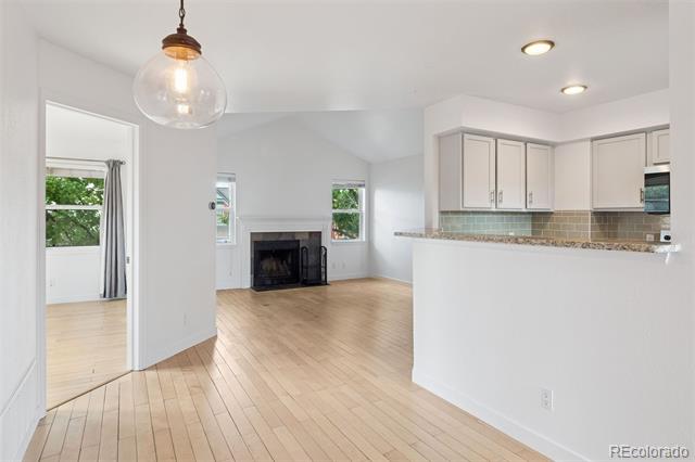 11 W Ellsworth Avenue Unit: 22