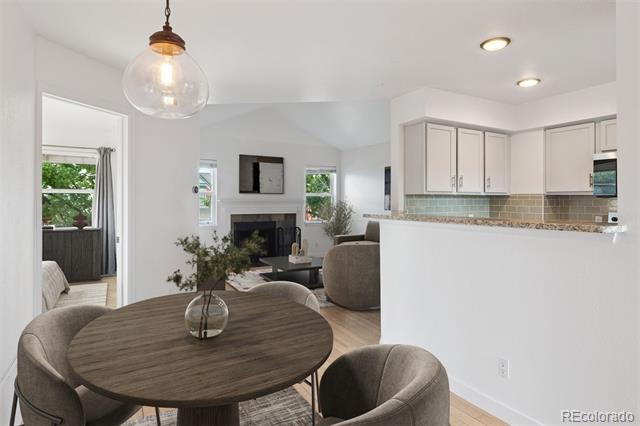 11 W Ellsworth Avenue Unit: 22