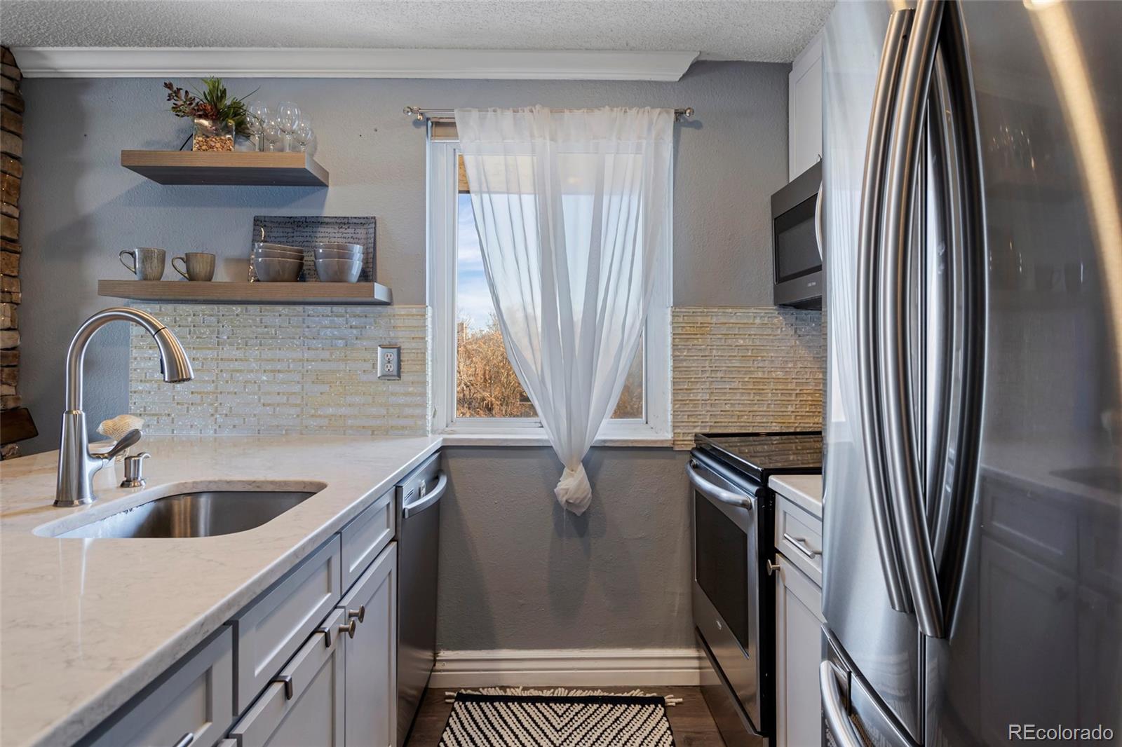 1125 N Washington Street Unit: 601