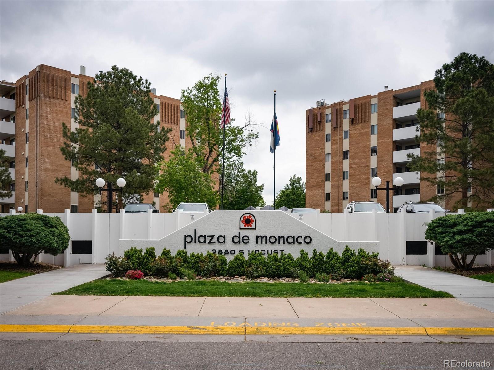 2880 S Locust Street Unit: S205