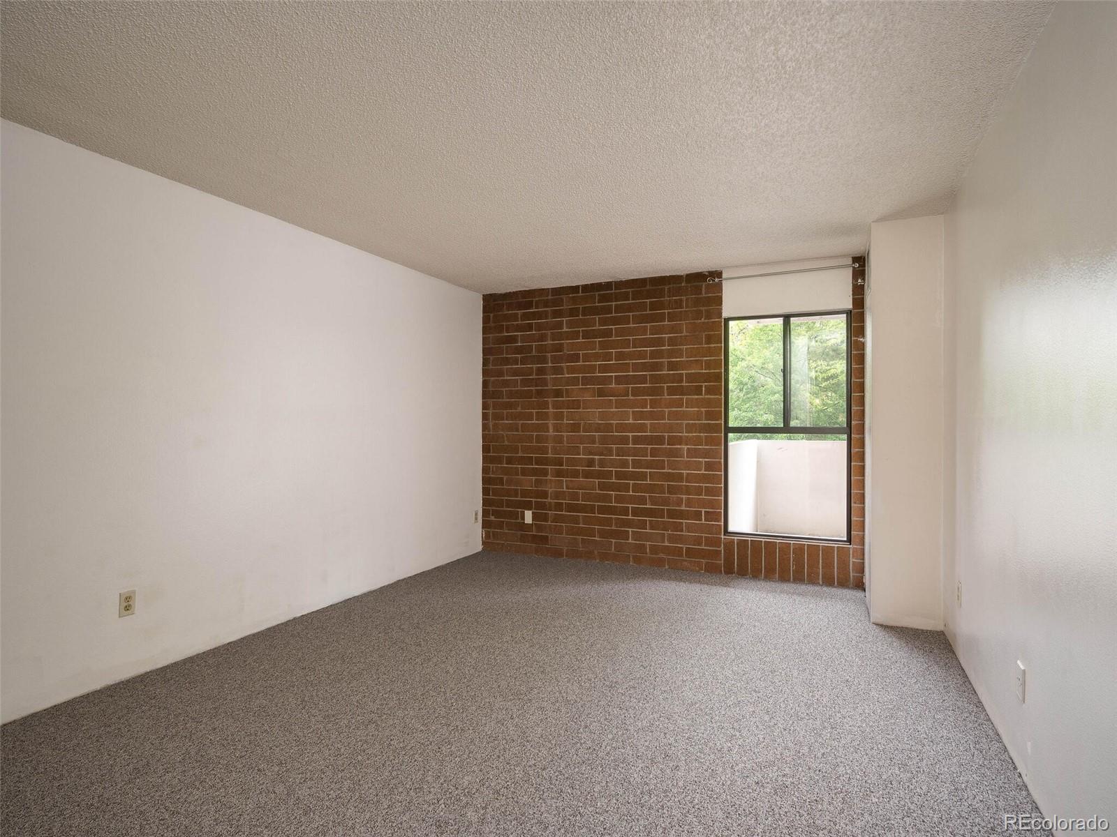 2880 S Locust Street Unit: S205