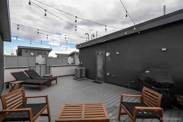 2939 W 23rd Avenue Unit: 2