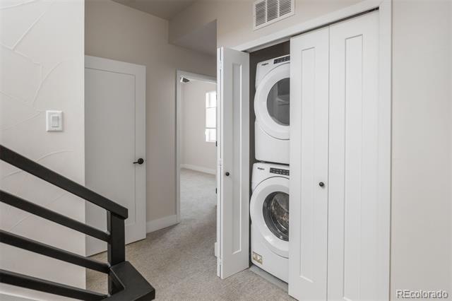 2939 W 23rd Avenue Unit: 2