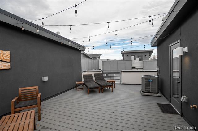 2939 W 23rd Avenue Unit: 2