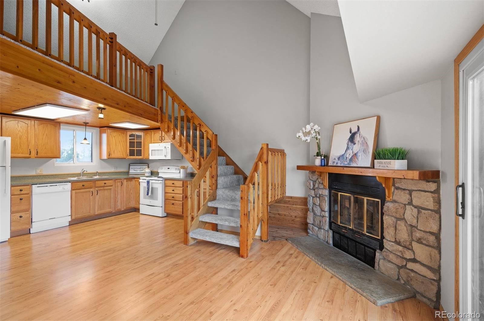 4246 S Eldridge Street Unit: 310
