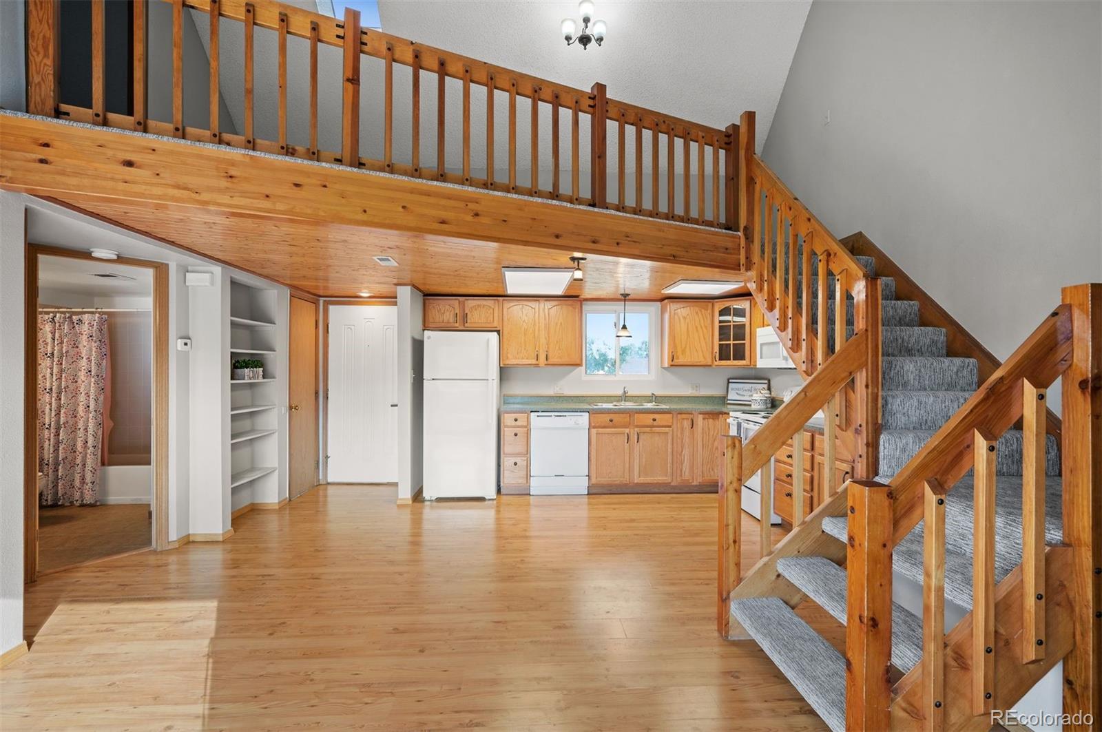 4246 S Eldridge Street Unit: 310