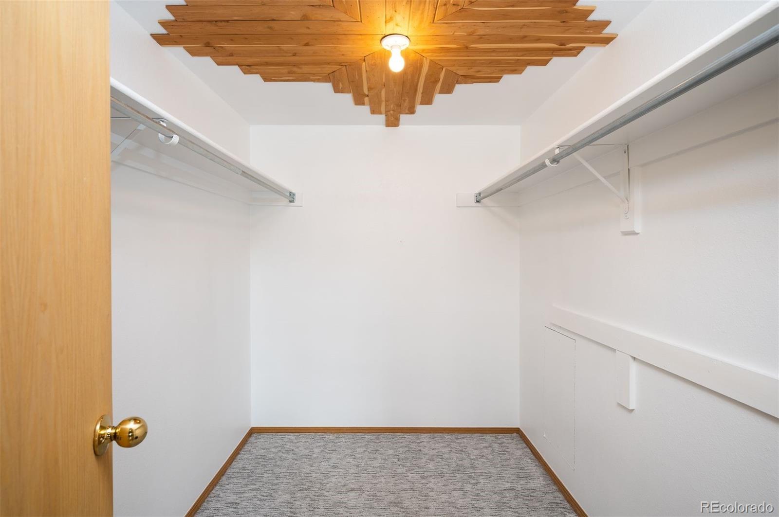 4246 S Eldridge Street Unit: 310