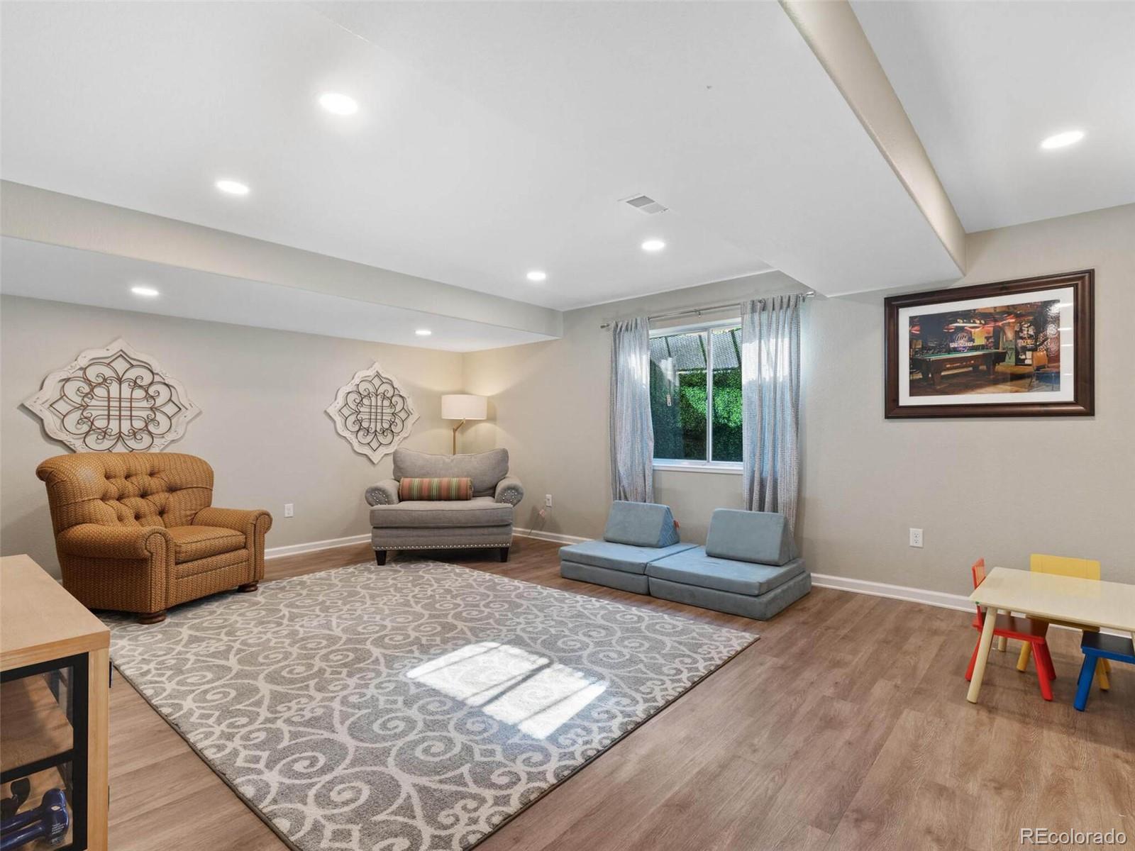2816 Greensborough Drive