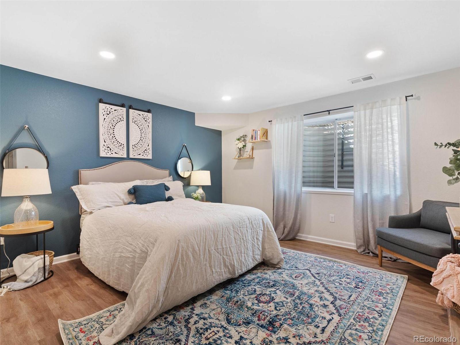 2816 Greensborough Drive