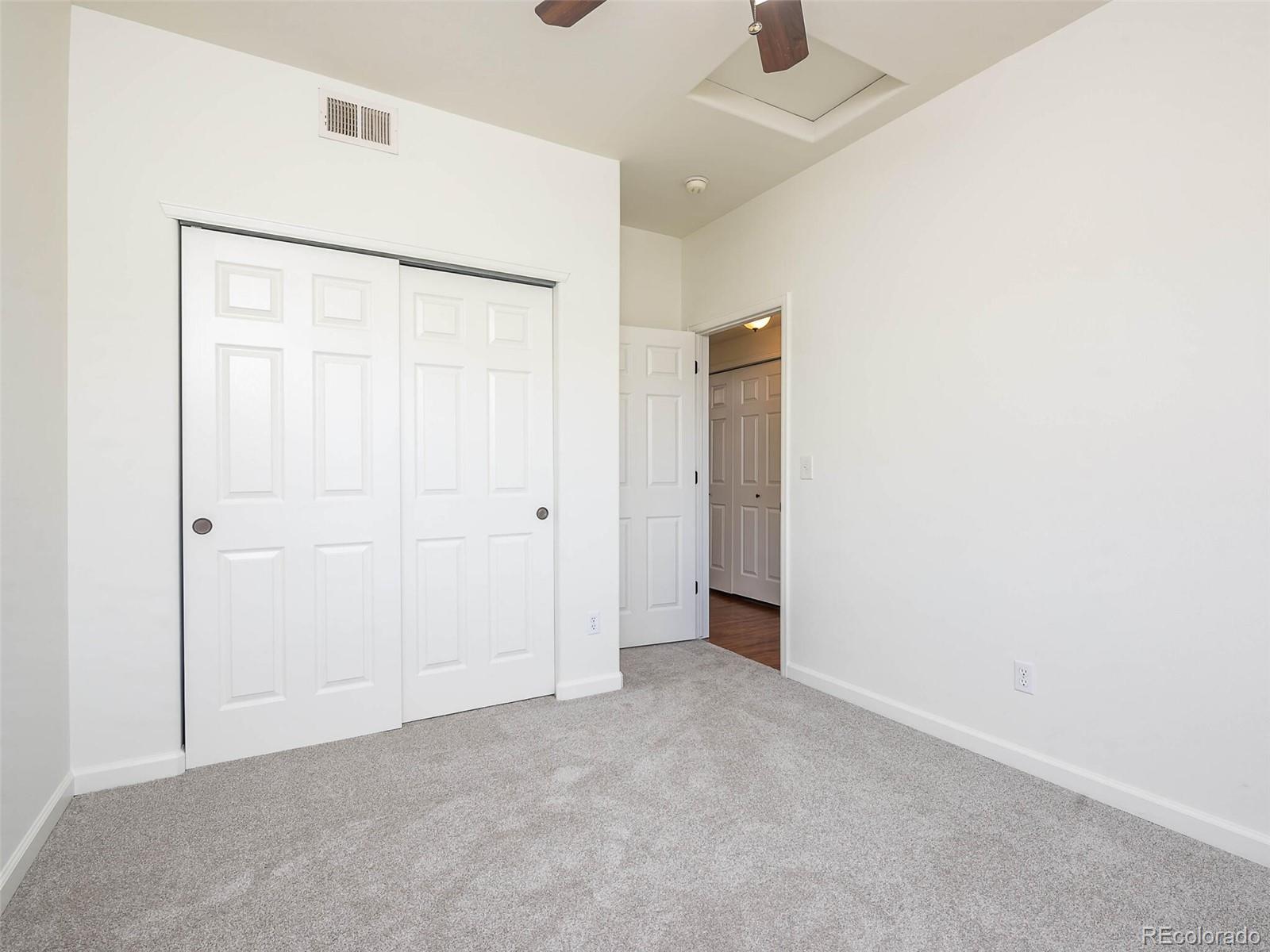 1771 W 53rd Place Unit: 8