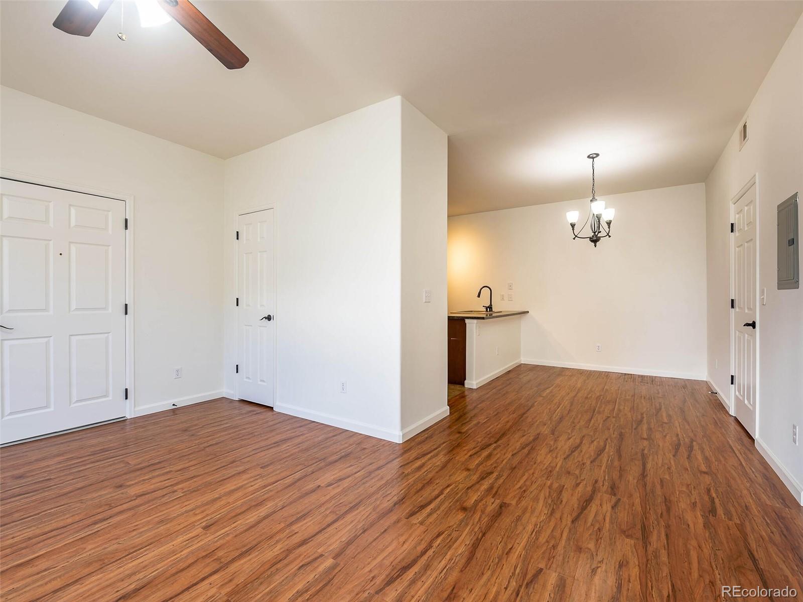1771 W 53rd Place Unit: 8