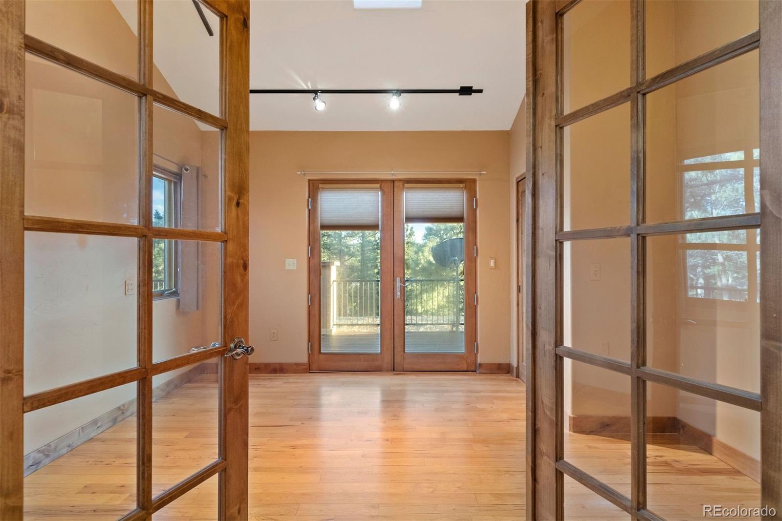 26377 Columbine Glen Trail