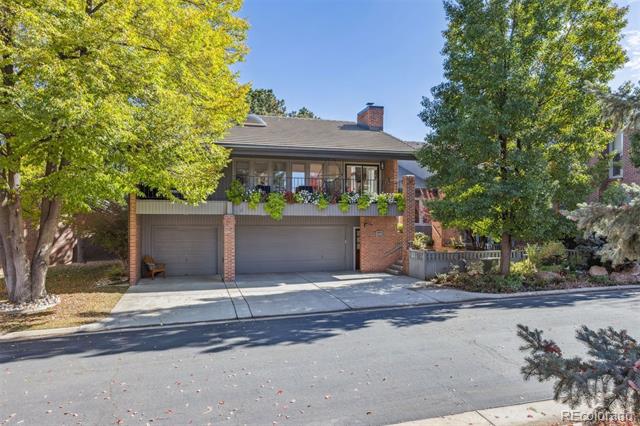 16 Beacon Hill Lane
