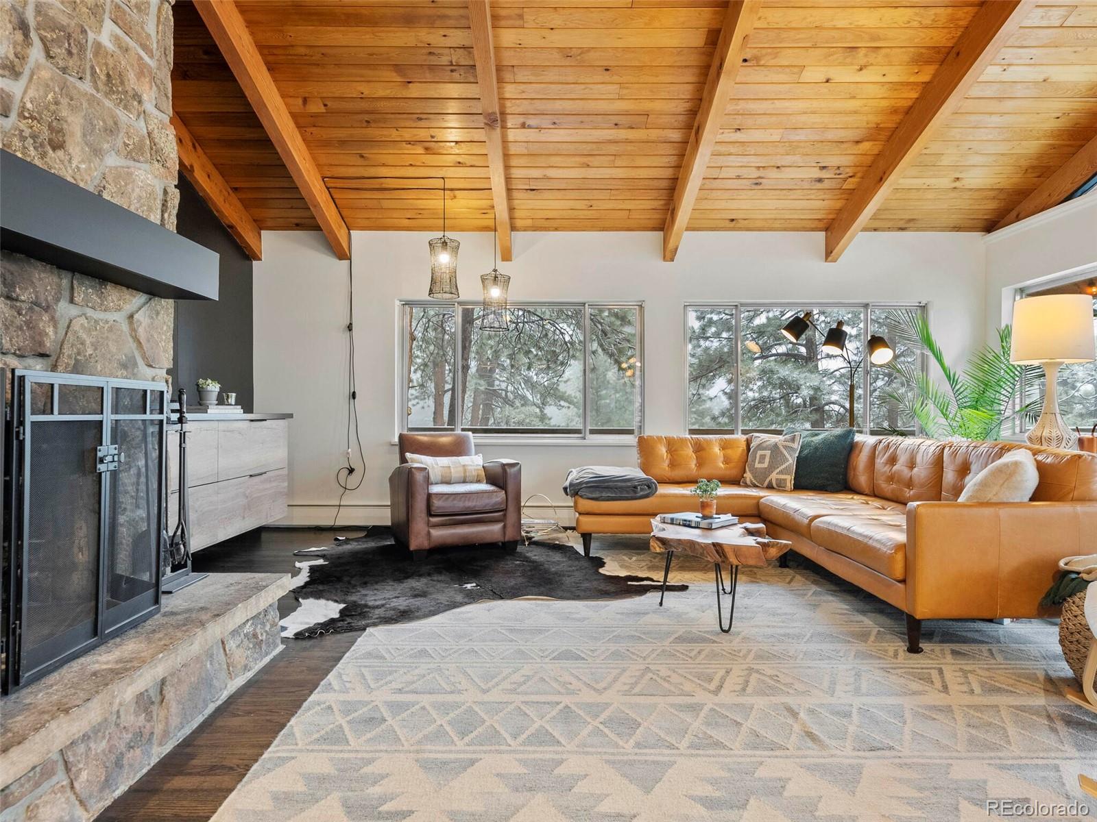 475 Vista Avenue