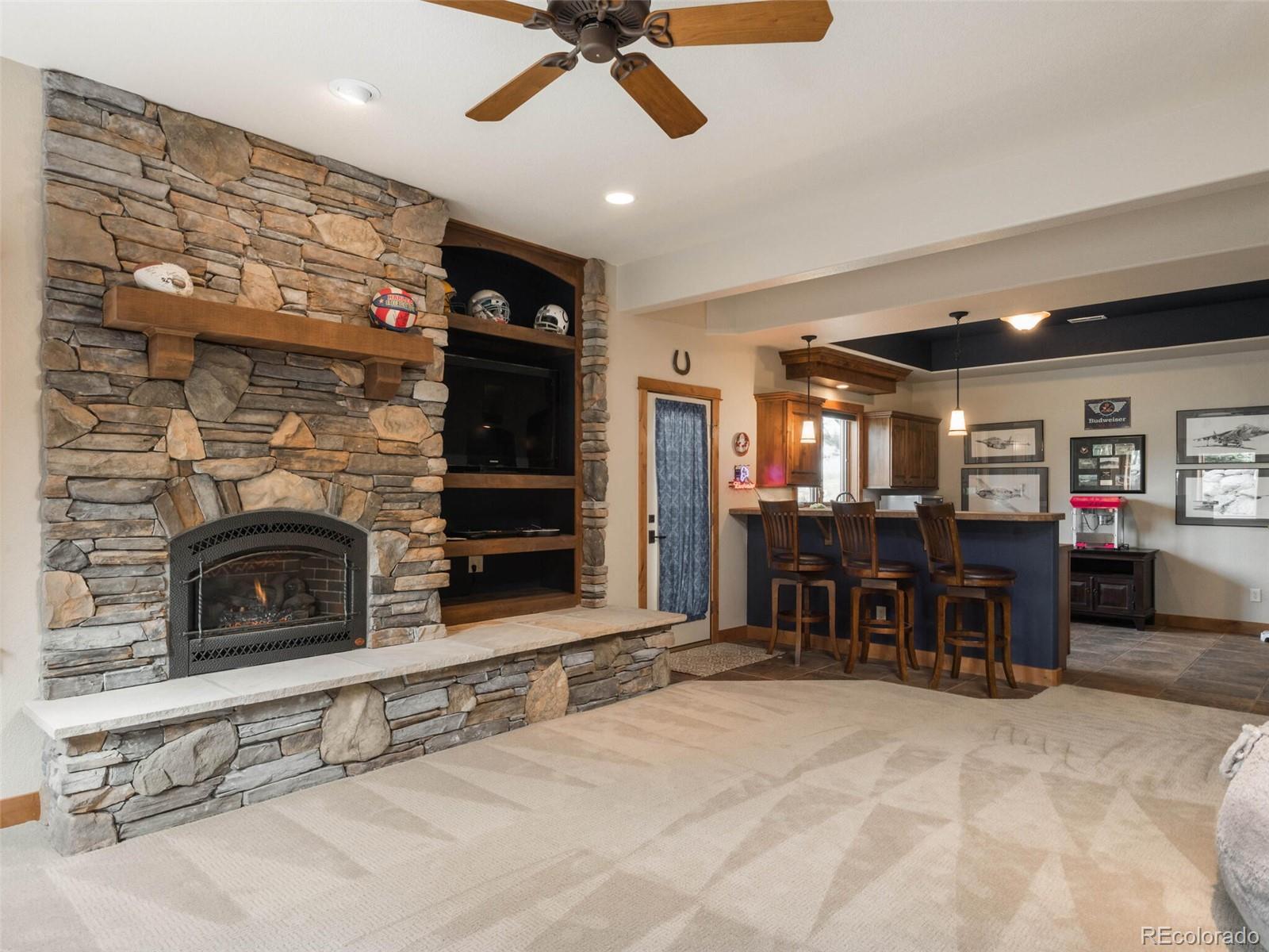 1343 Castlecombe Lane
