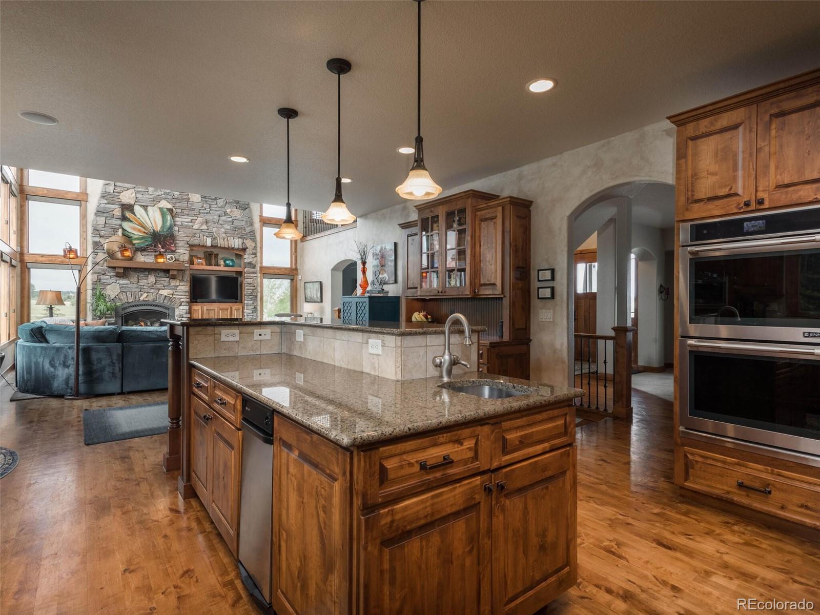 1343 Castlecombe Lane