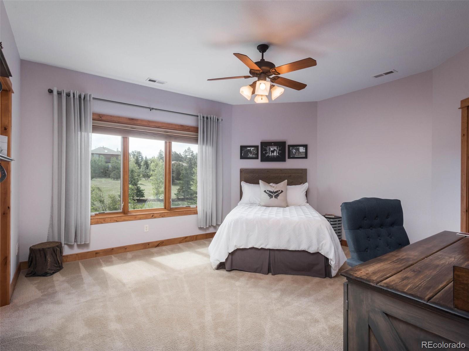 1343 Castlecombe Lane