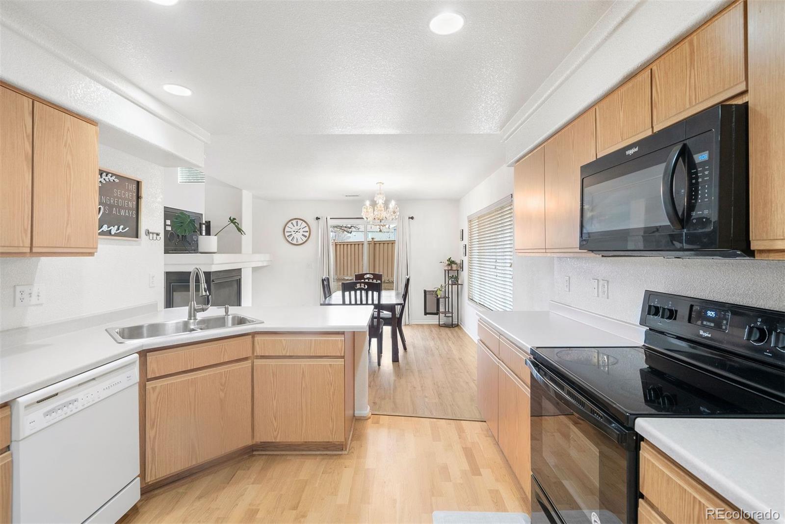 20000 Mitchell Place Unit: 6