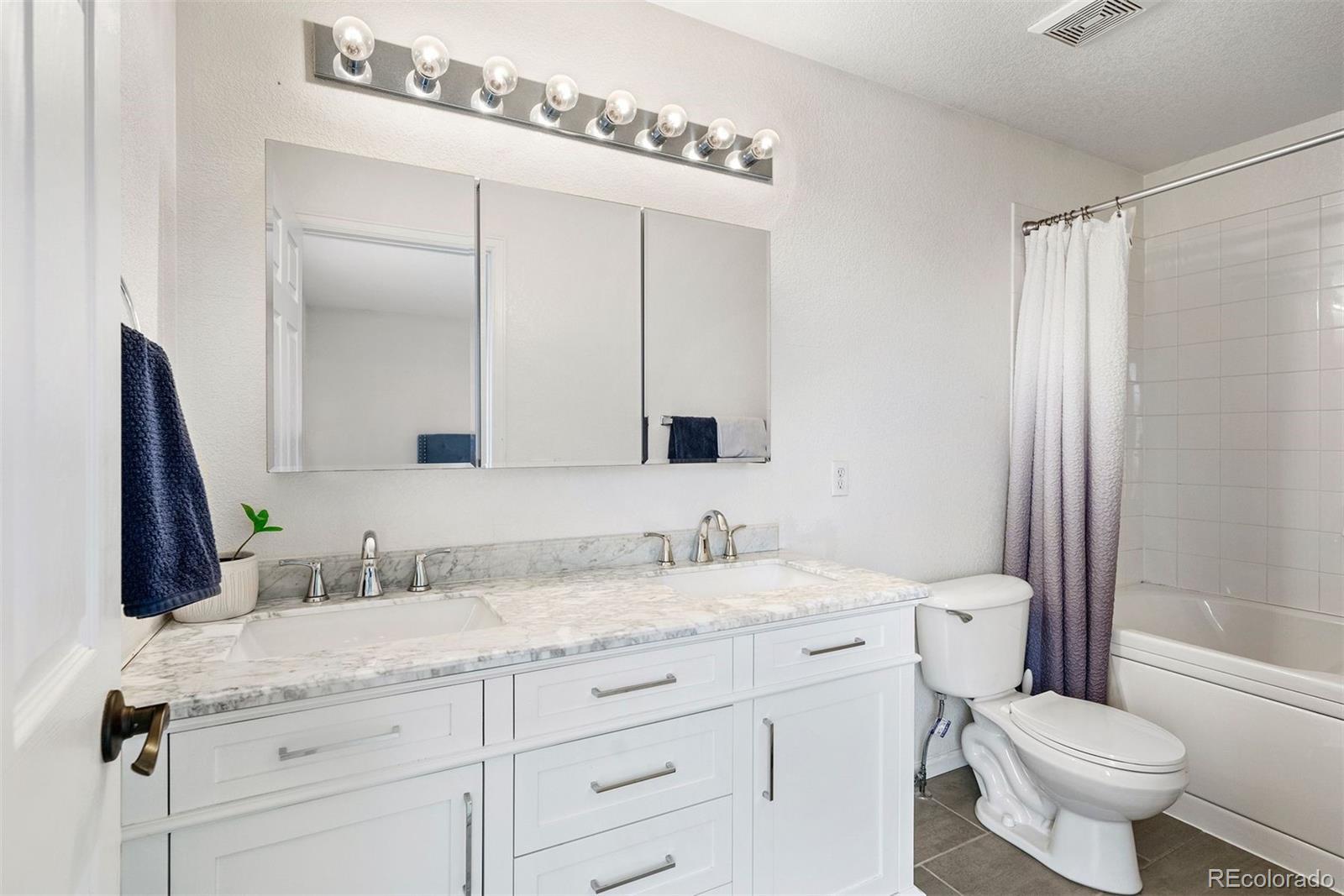 20000 Mitchell Place Unit: 6