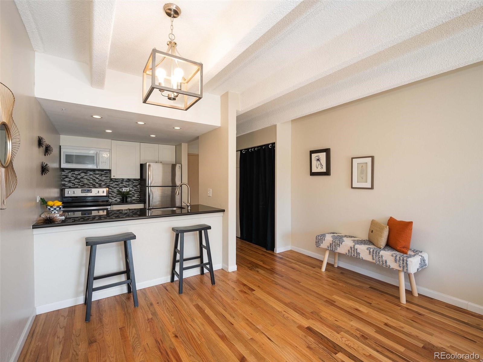 1265 Elizabeth Street Unit: 507