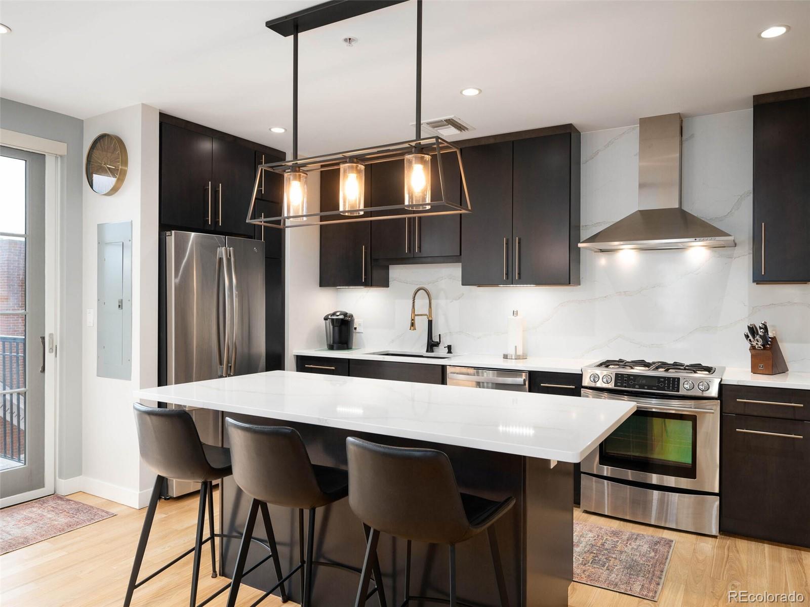 410 Acoma Street Unit: 416