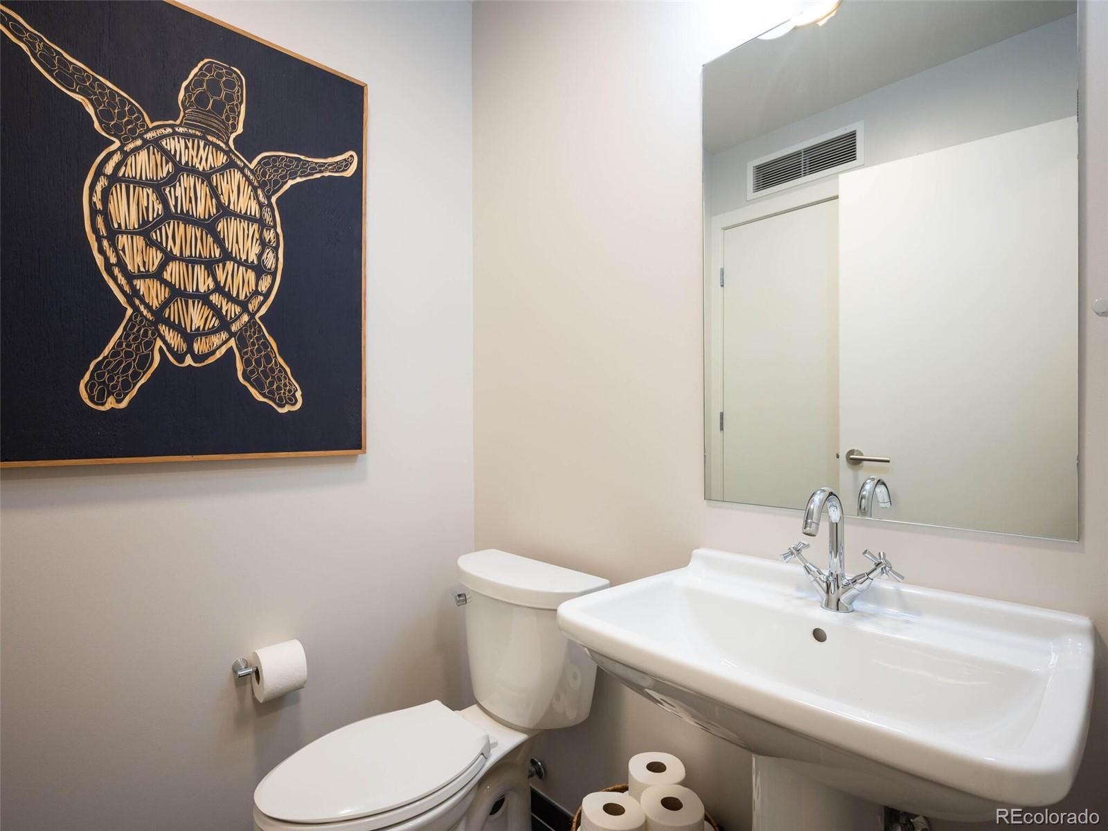 410 Acoma Street Unit: 416