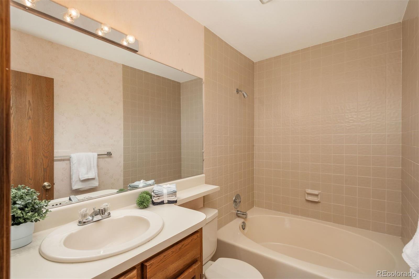 8225 Fairmount Drive Unit: 103