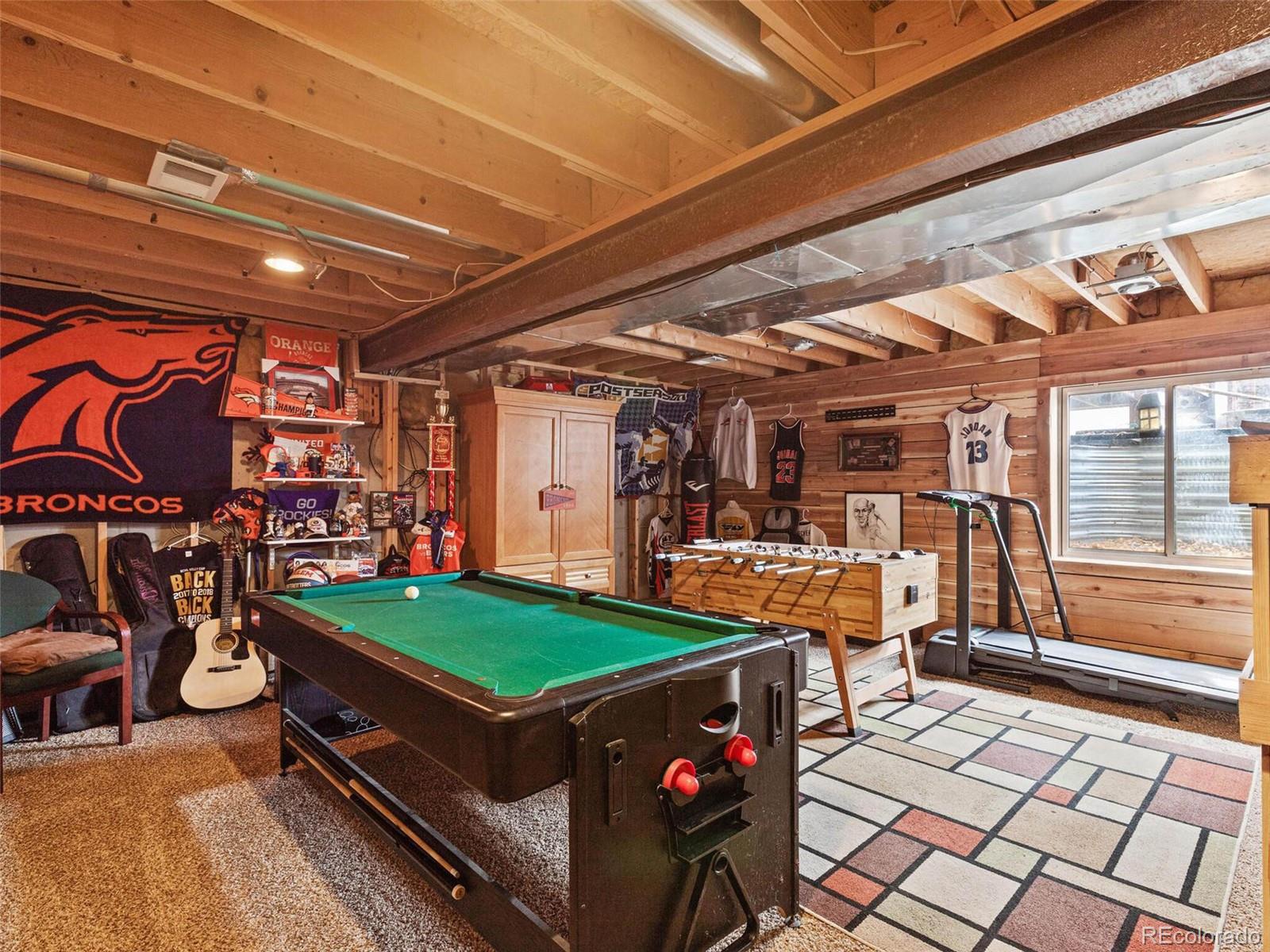 2030 Parkwood Drive