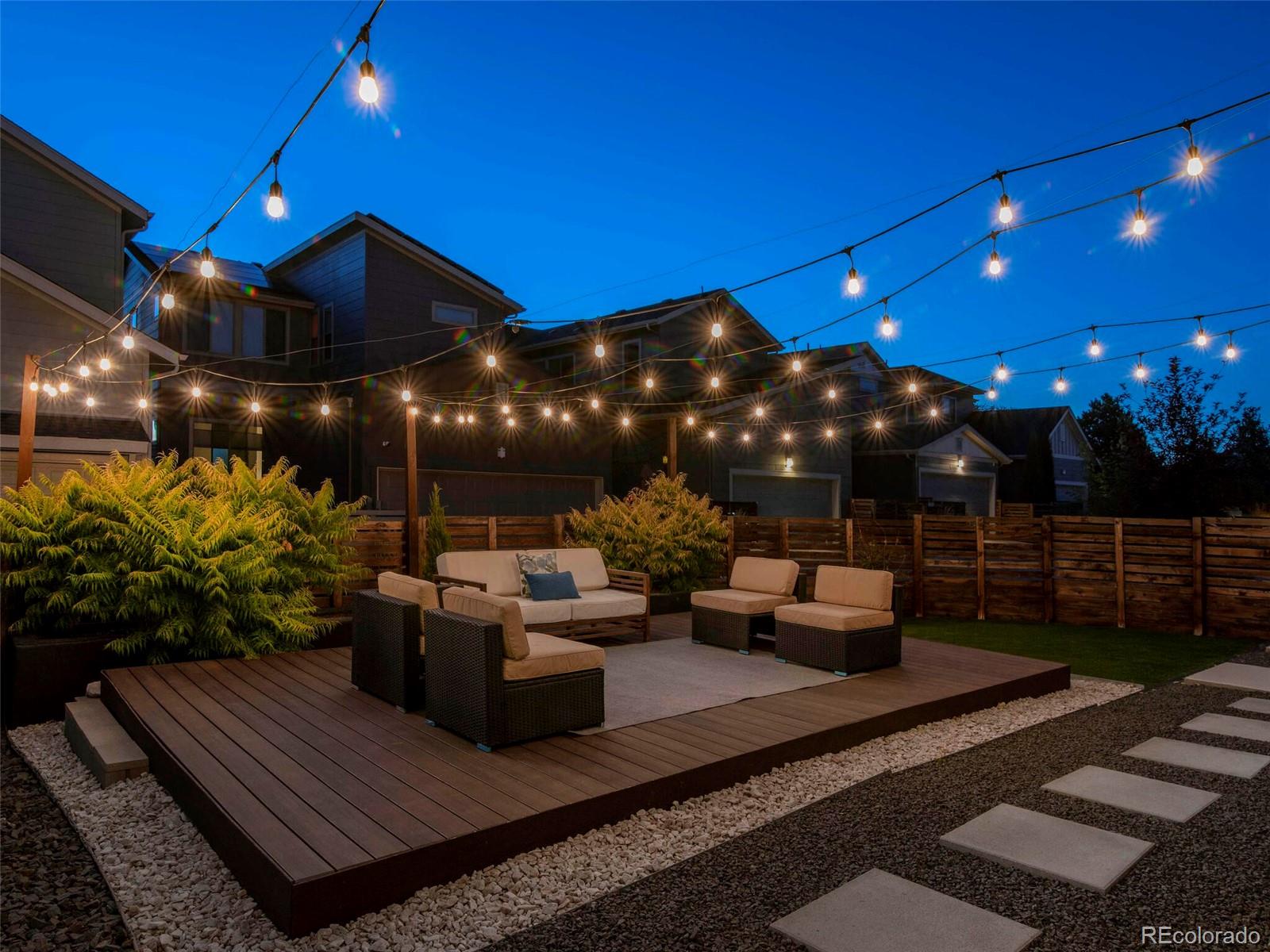 1371 W 67th Place