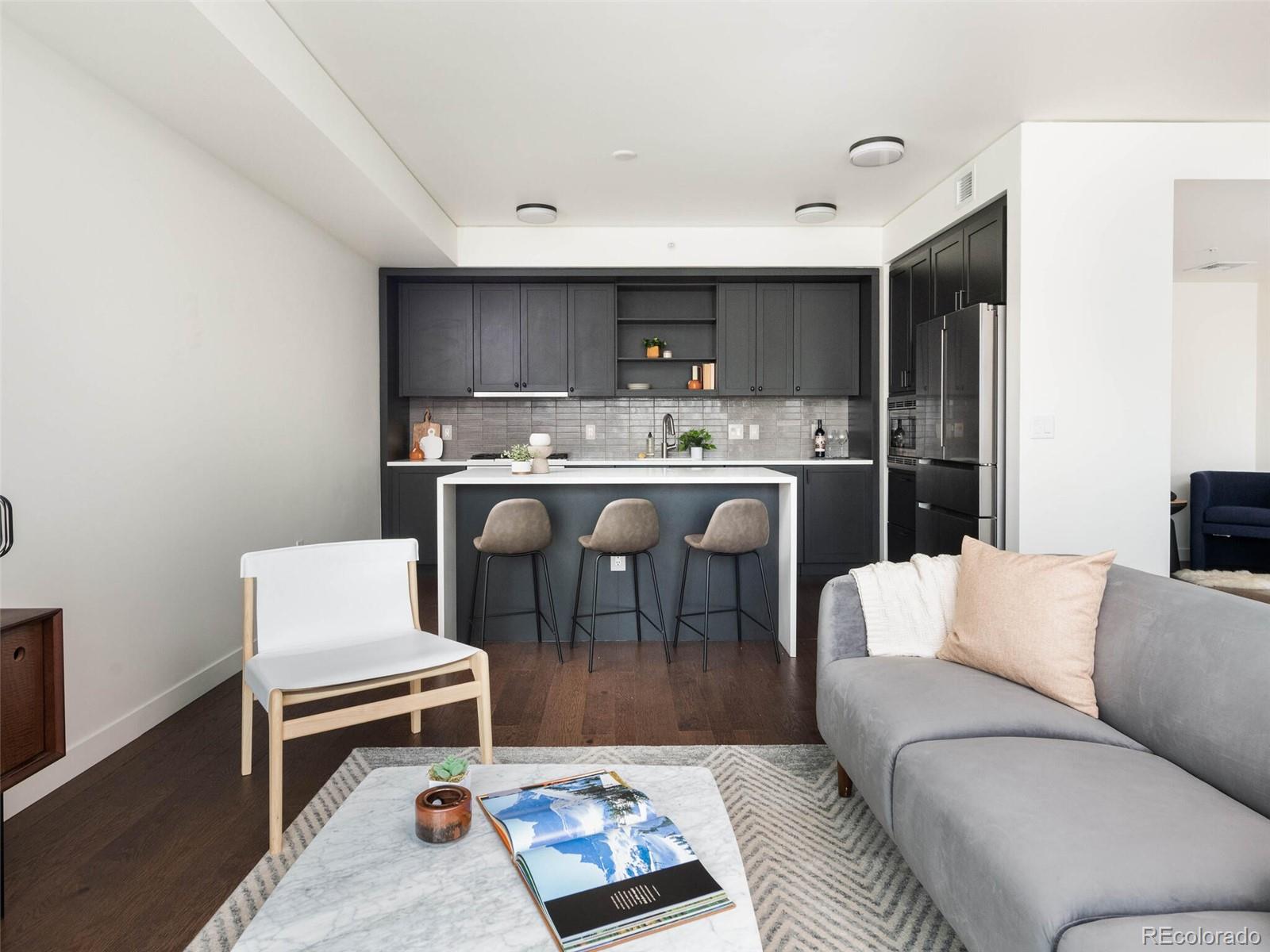 1750 Wewatta Street Unit: 900