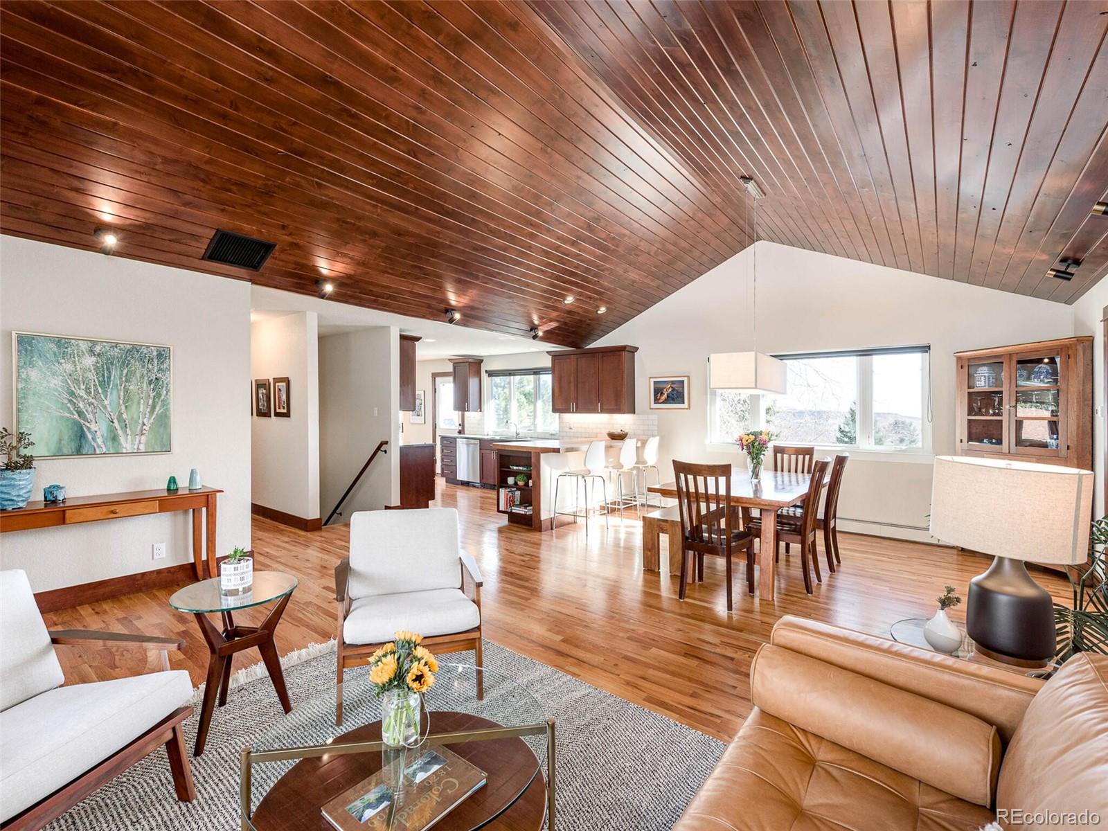 1954 Goldenvue Drive